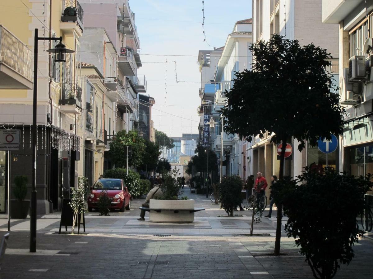 Civico 96 Apartman Pescara Kültér fotó